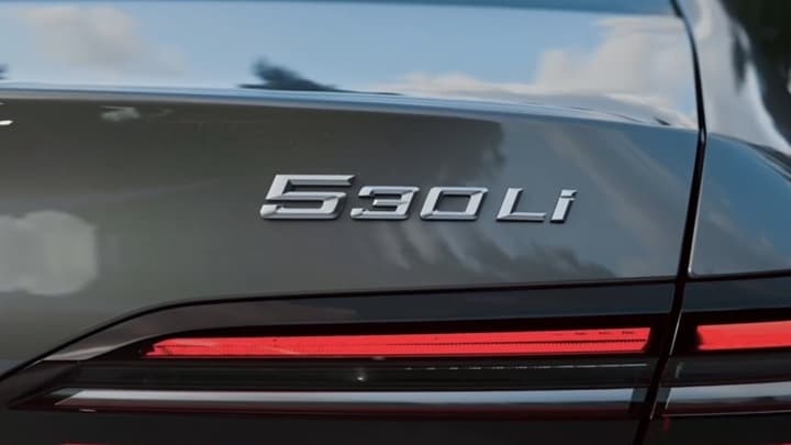 5 Series Image 14