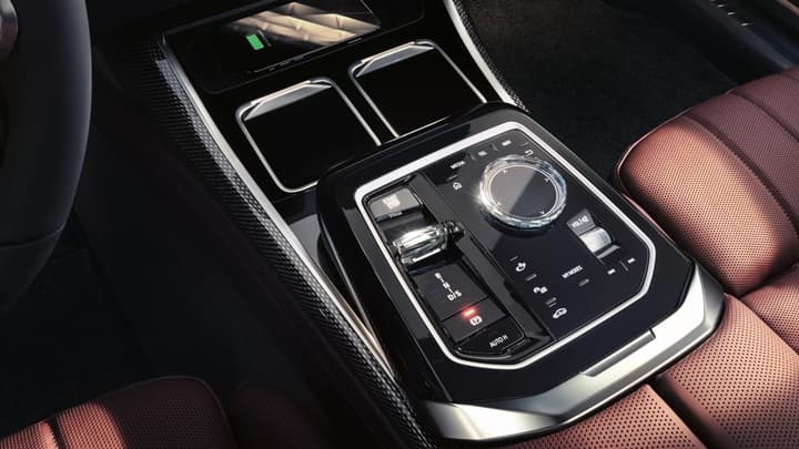 7 Series Image 19