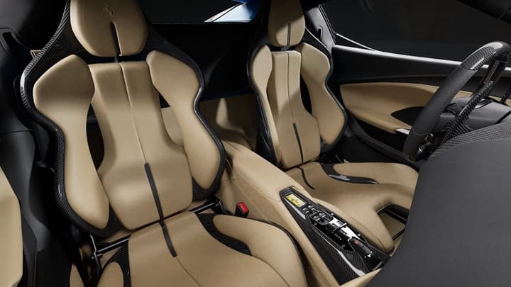 296 GTS Image 13