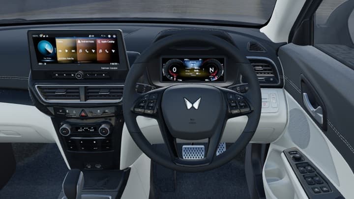 XUV 3XO Image 14