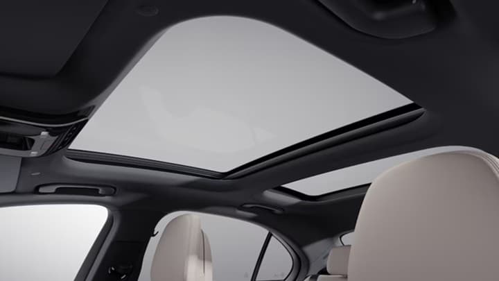 C-Class Image 14