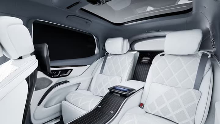 Maybach EQS Image 20
