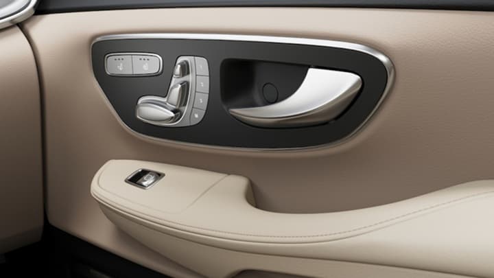 V Class Extra LWB Image 22