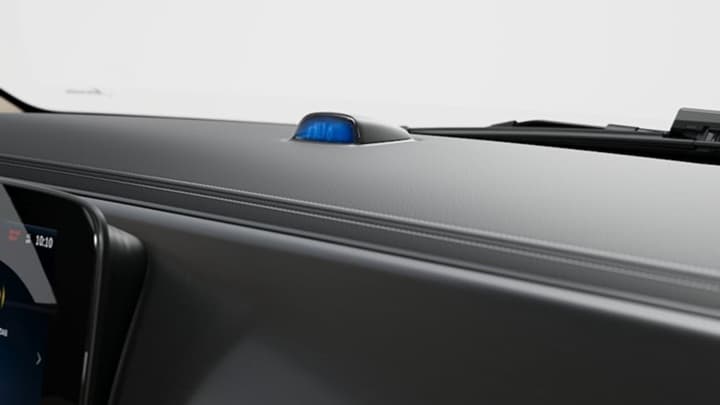 V Class Extra LWB Image 18