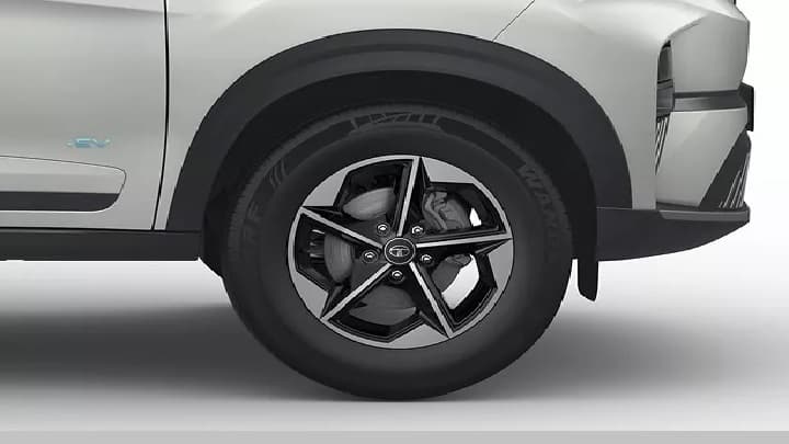 Nexon EV Image 11