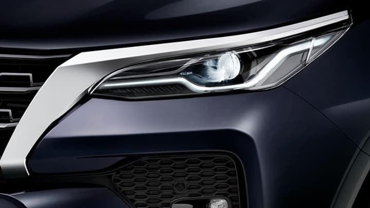 Fortuner Image 11