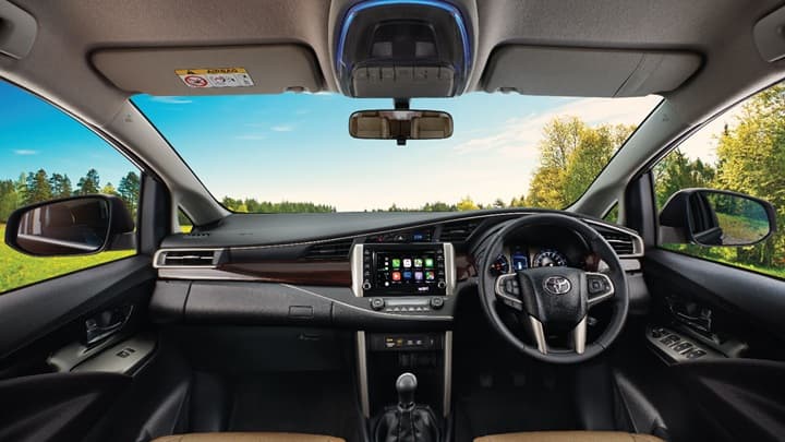 Innova Crysta Image 14